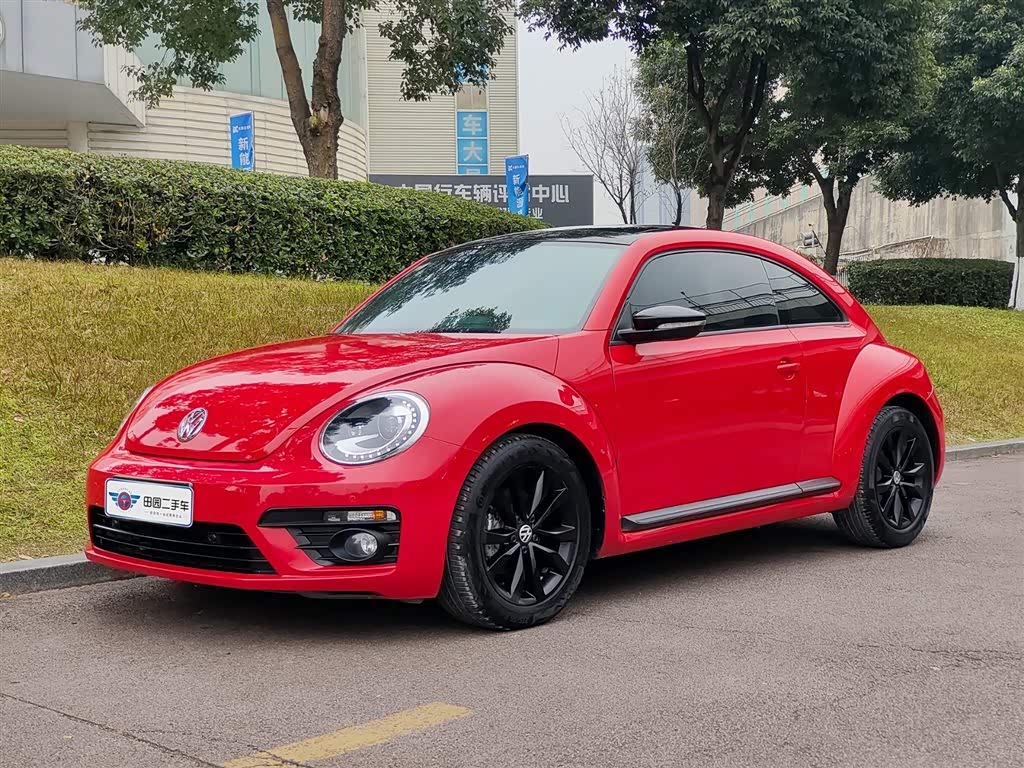 Volkswagen Beetle 2018 Volkswagen Beetle 2018 immagine di auto