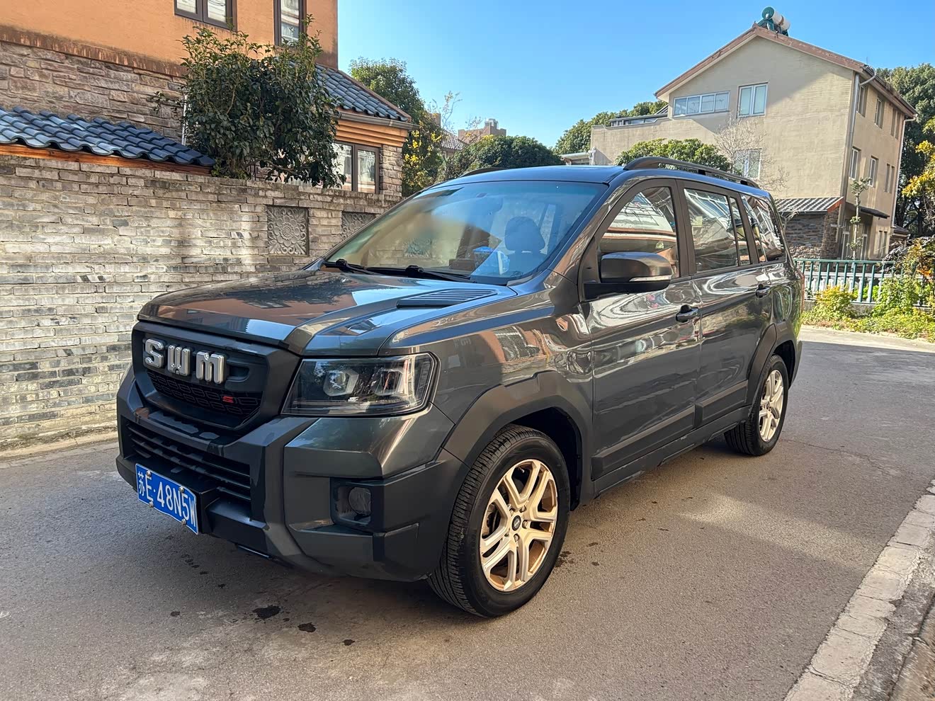 SWM Tiger 2023 汽车图片 