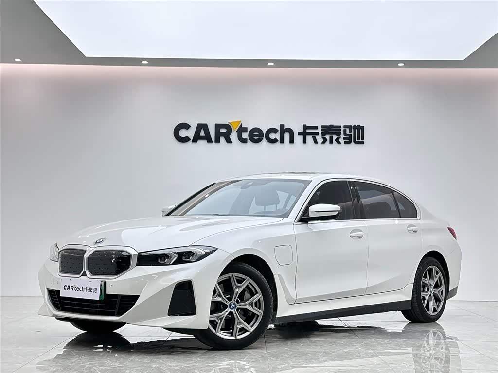 BMW i3 2023 car image 