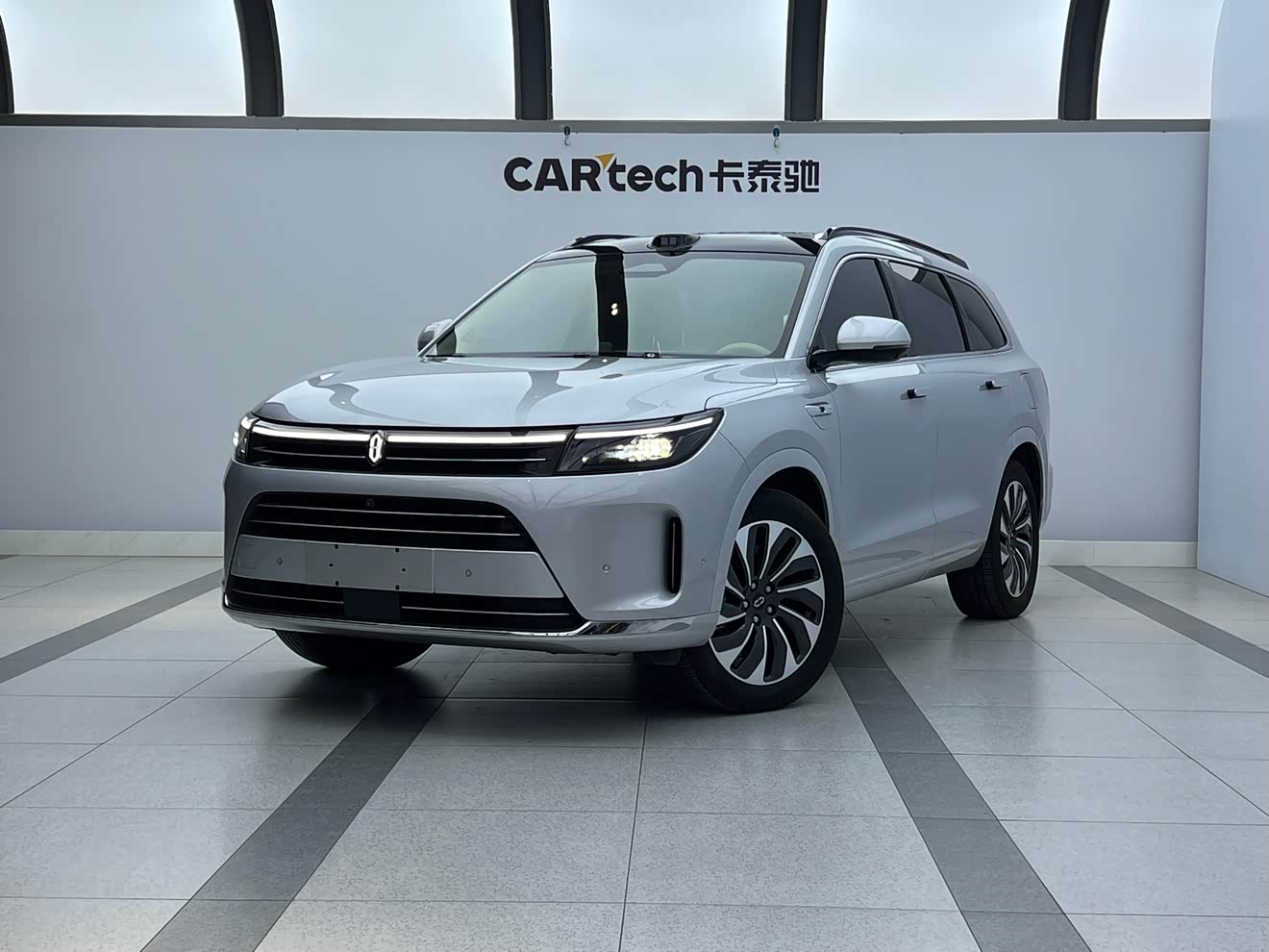 2024 immagine di auto 