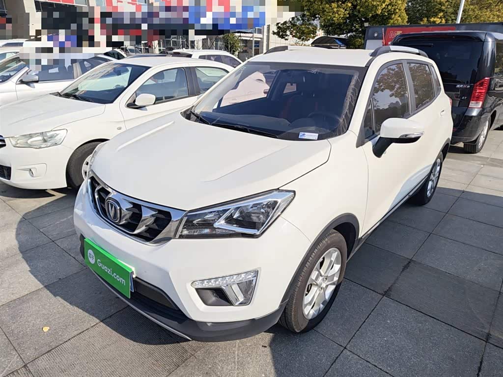Changan CS15 2016 Changan CS15 2016 car image