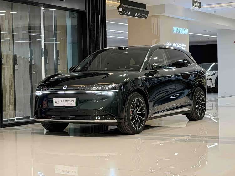 Zeekr 7X 2024 car image 