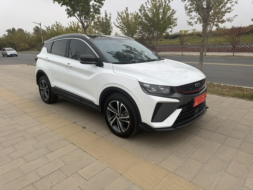 GEELY Coolray 2022 #3 GEELY Coolray 2022 صورة سيارة #3