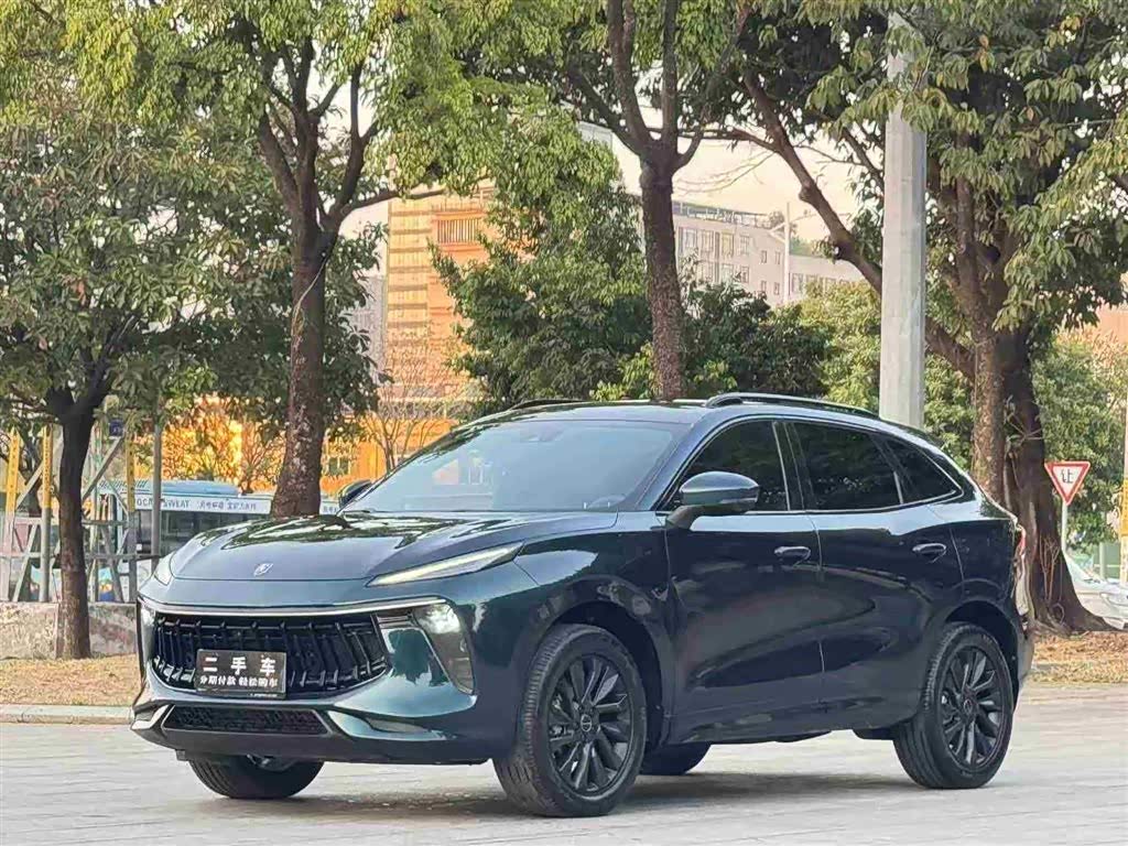 Forthing T5 EVO 2021 Forthing T5 EVO 2021 car image