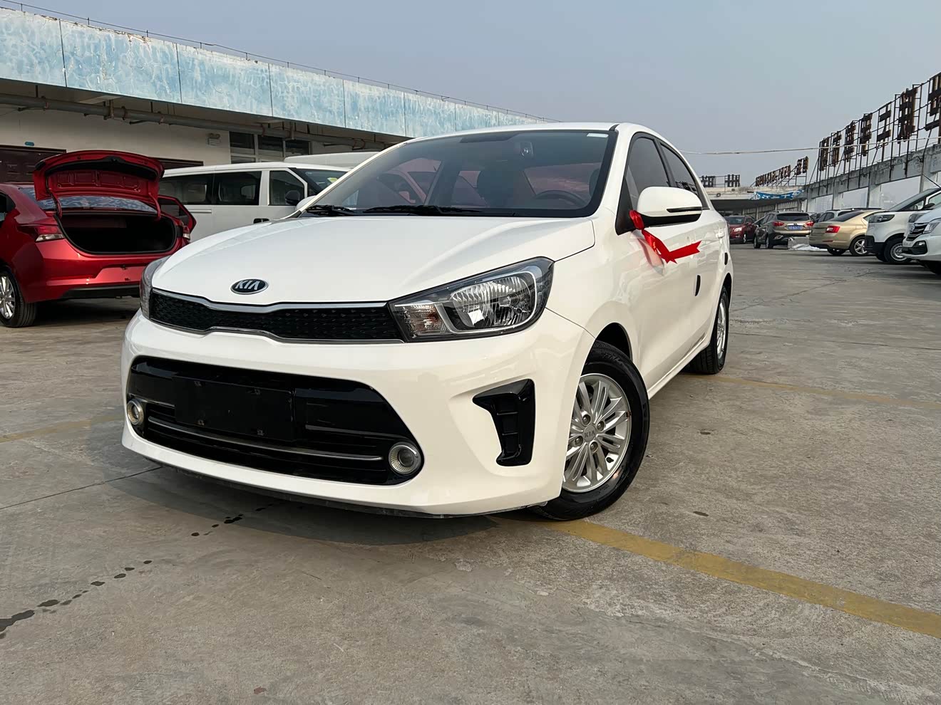 Kia Pegas 2017 汽车图片 