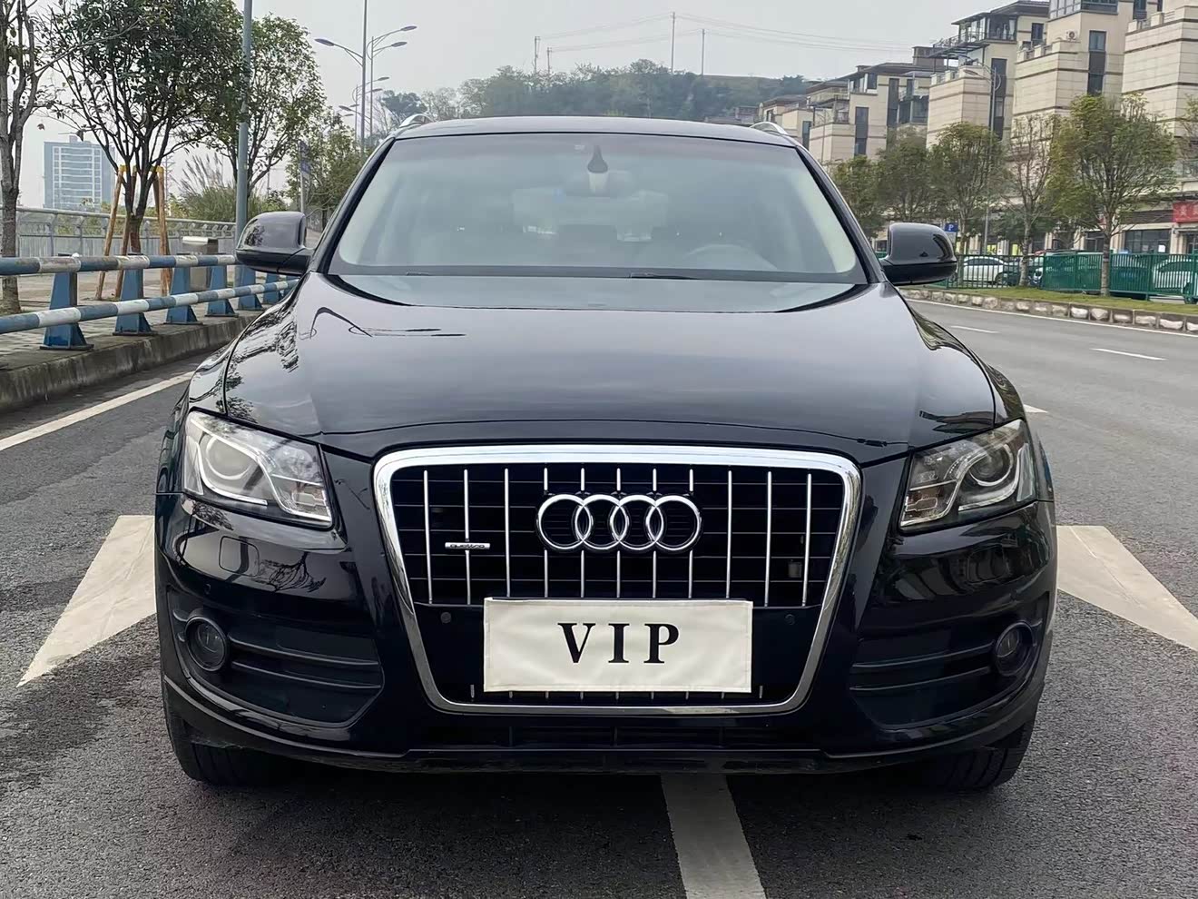 Audi Q5 2012 car image 