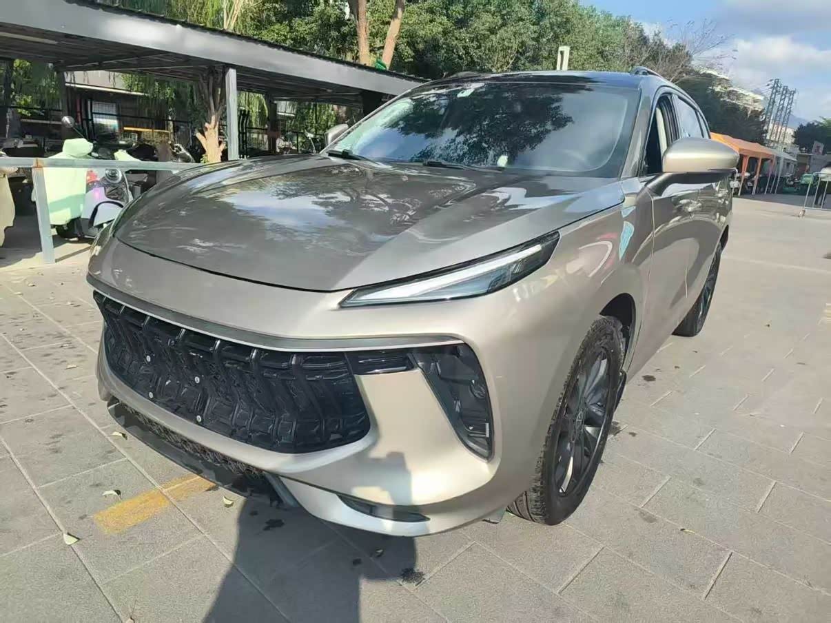 Forthing T5 EVO 2021 Forthing T5 EVO 2021 car image