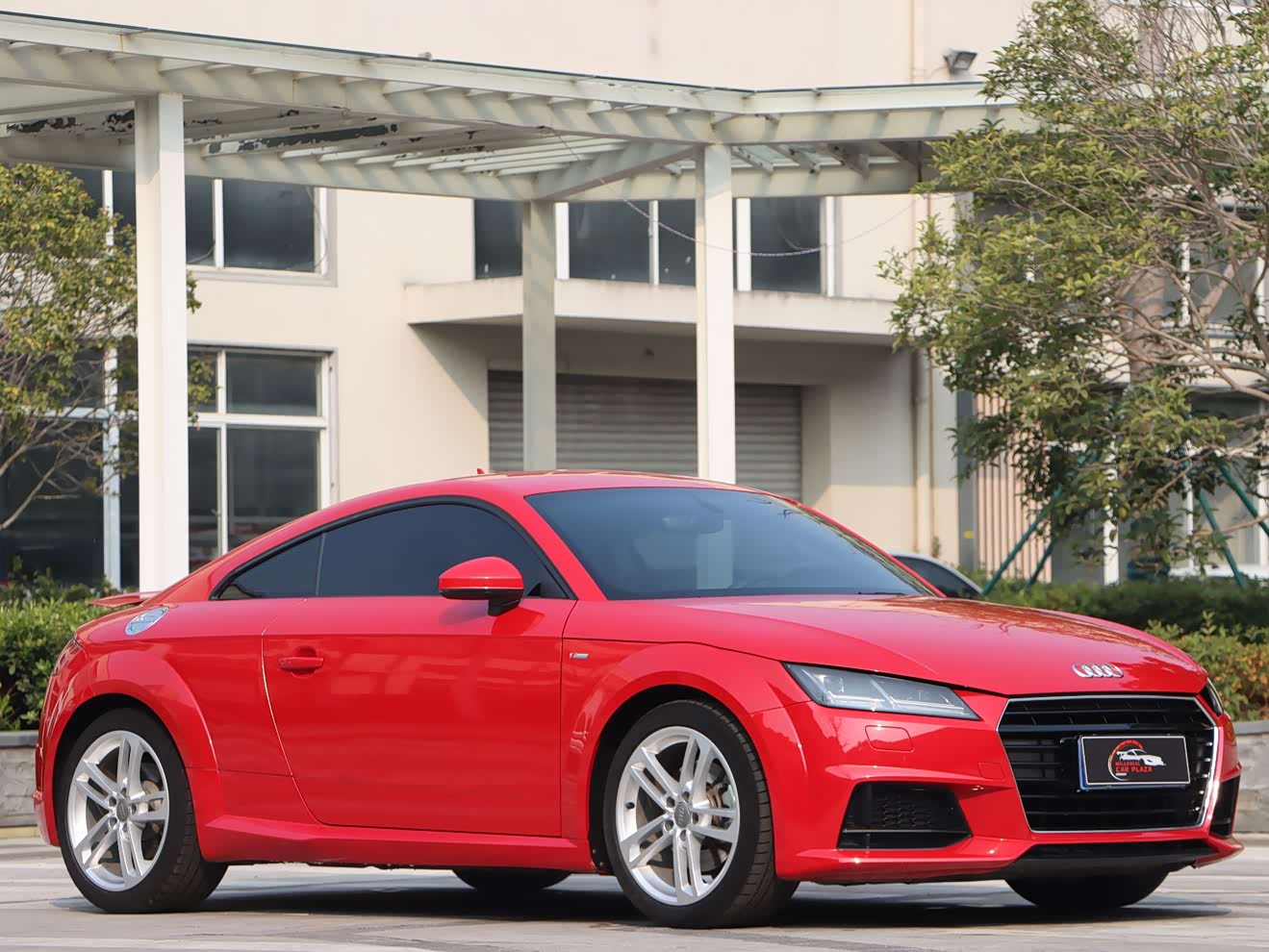 Audi TT 2017 Audi TT 2017 car image