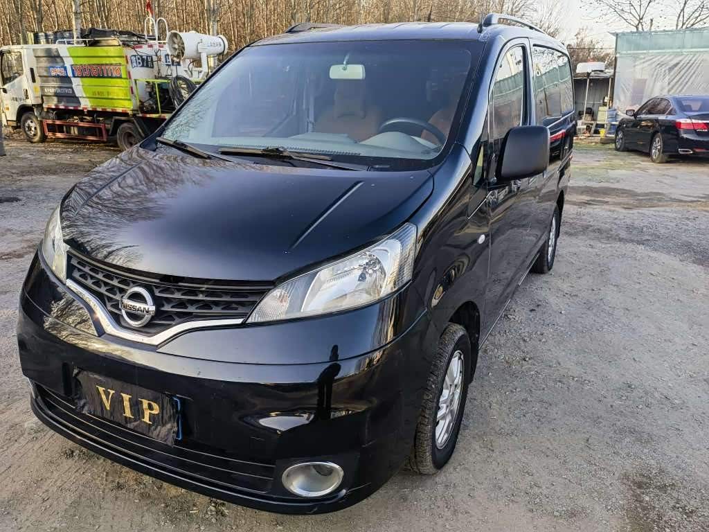Nissan NV200 2015 汽车图片 