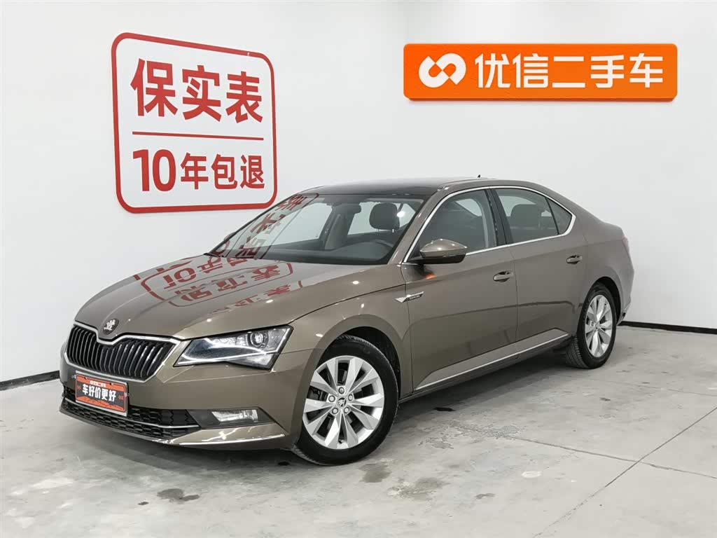 Skoda Superb 2016 car image 