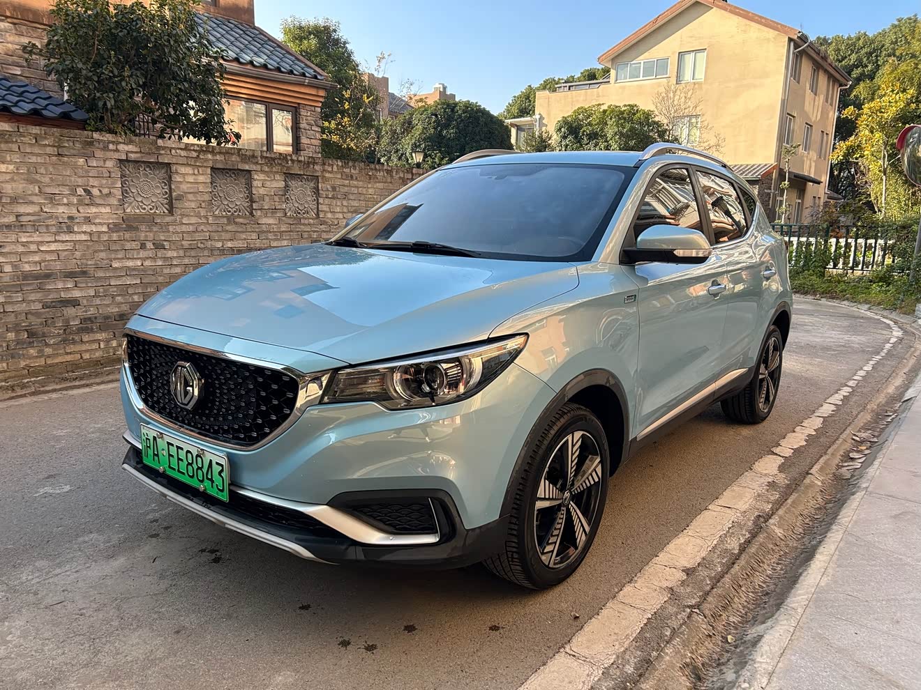 MG EZS Electric 2019 MG EZS Electric 2019 car image