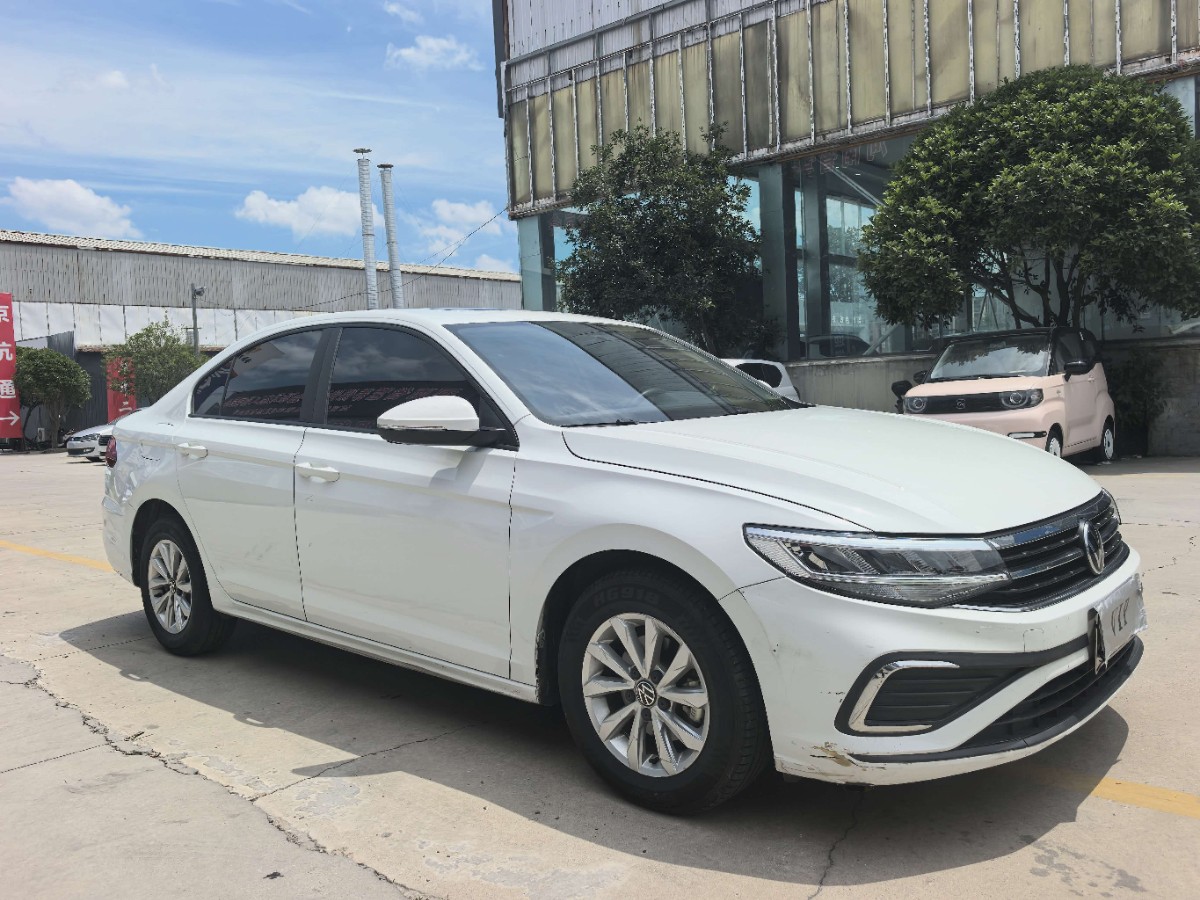Volkswagen Bora 2023 car image #3