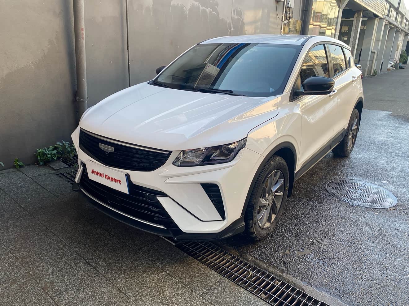 GEELY Coolray 2025 car image 