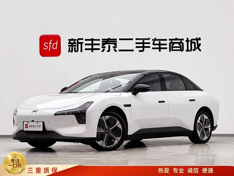 Xpeng MONA M03 2024 immagine di auto 