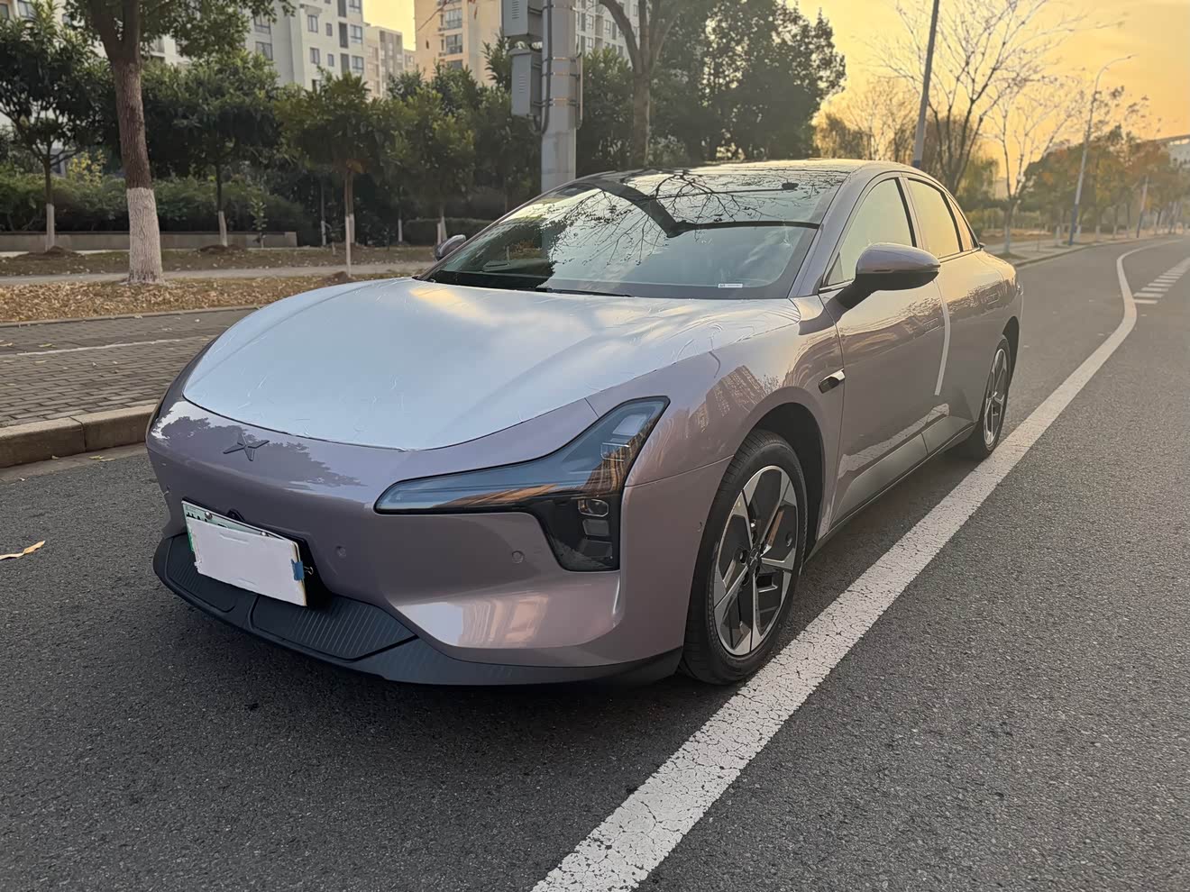 Xpeng MONA M03 2025 immagine di auto 