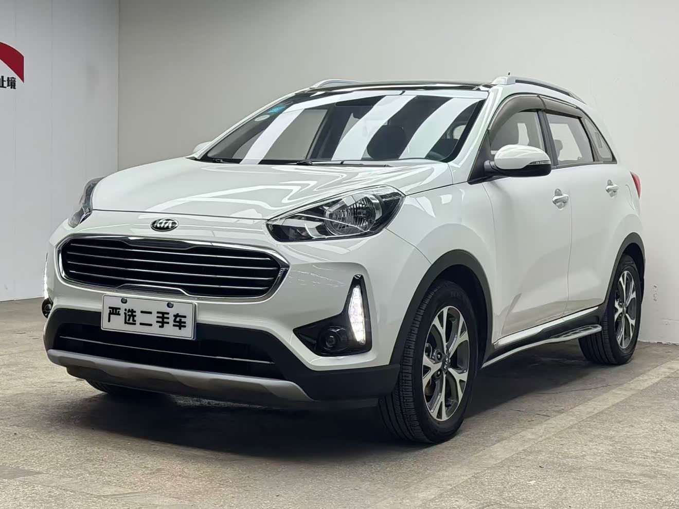 Kia Stonic 2017 Kia Stonic 2017 car image