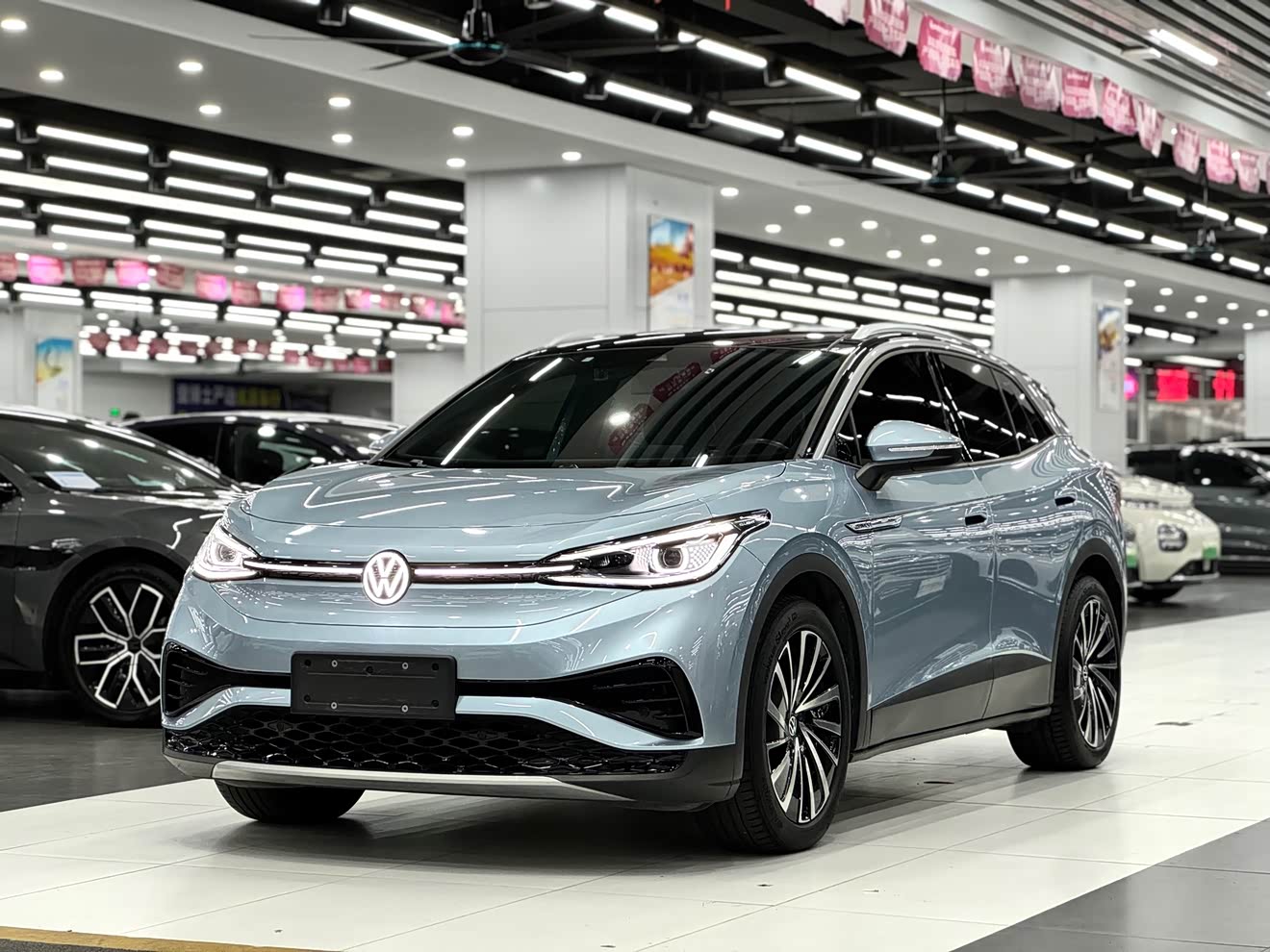 Volkswagen ID.4 X 2023 Volkswagen ID.4 X 2023 immagine di auto