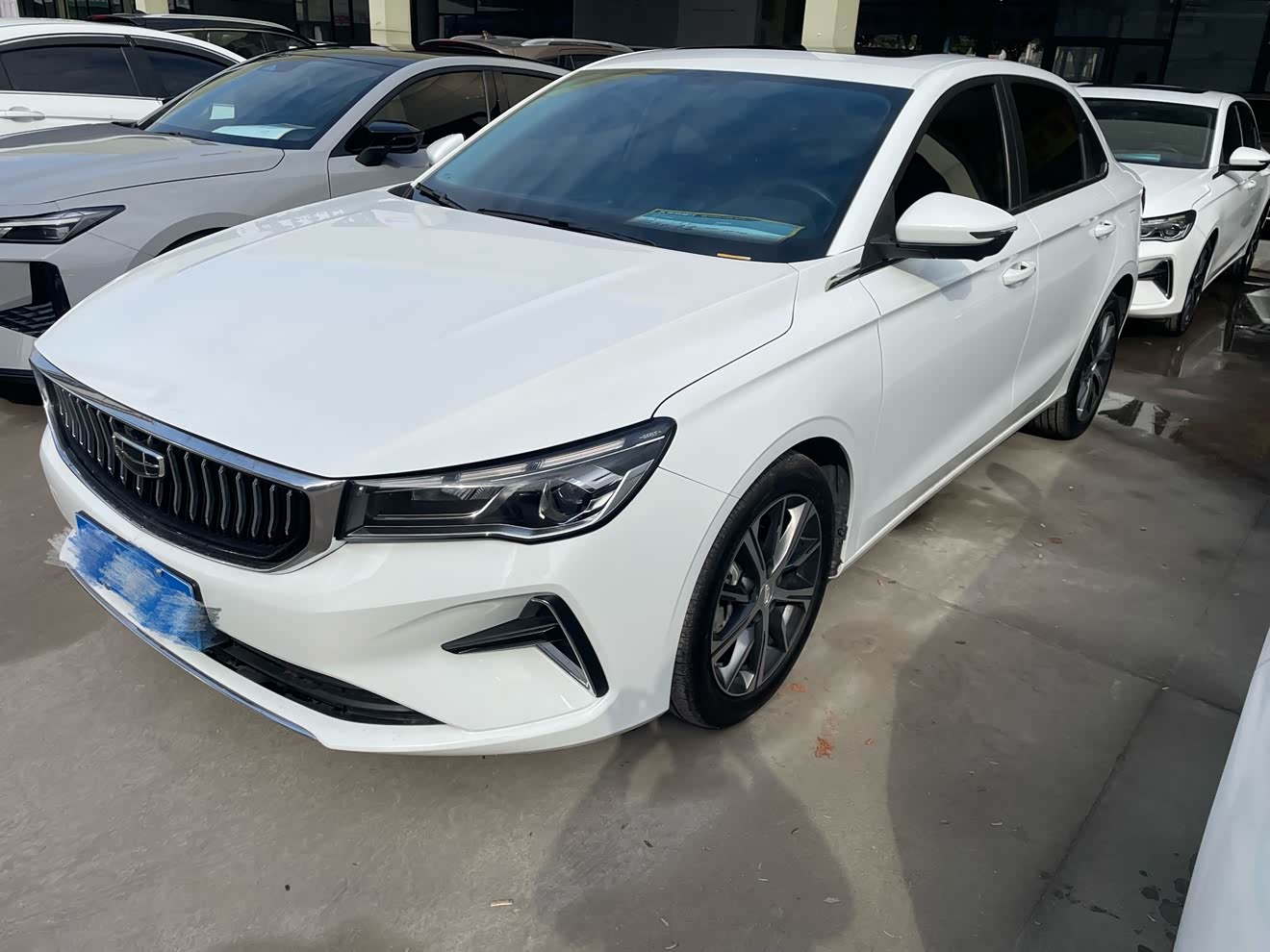 GEELY Emgrand 2023 car image 