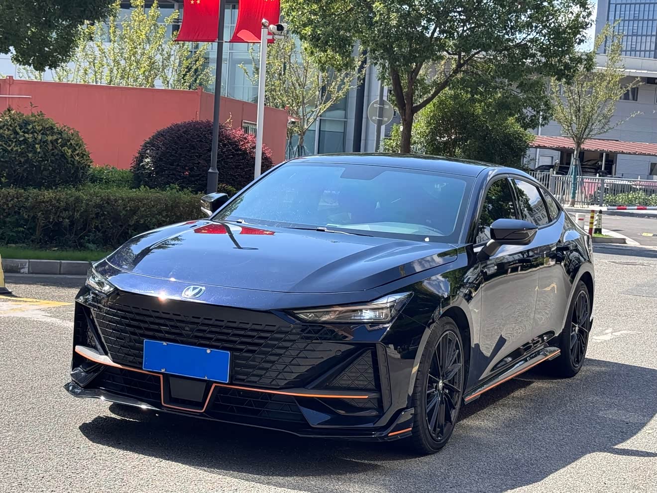 Changan UNI-V 2022 car image 