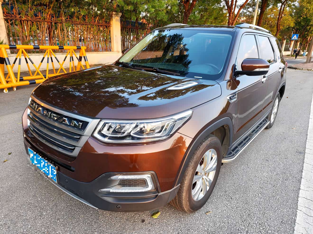 Changan CS95 2017 car image 