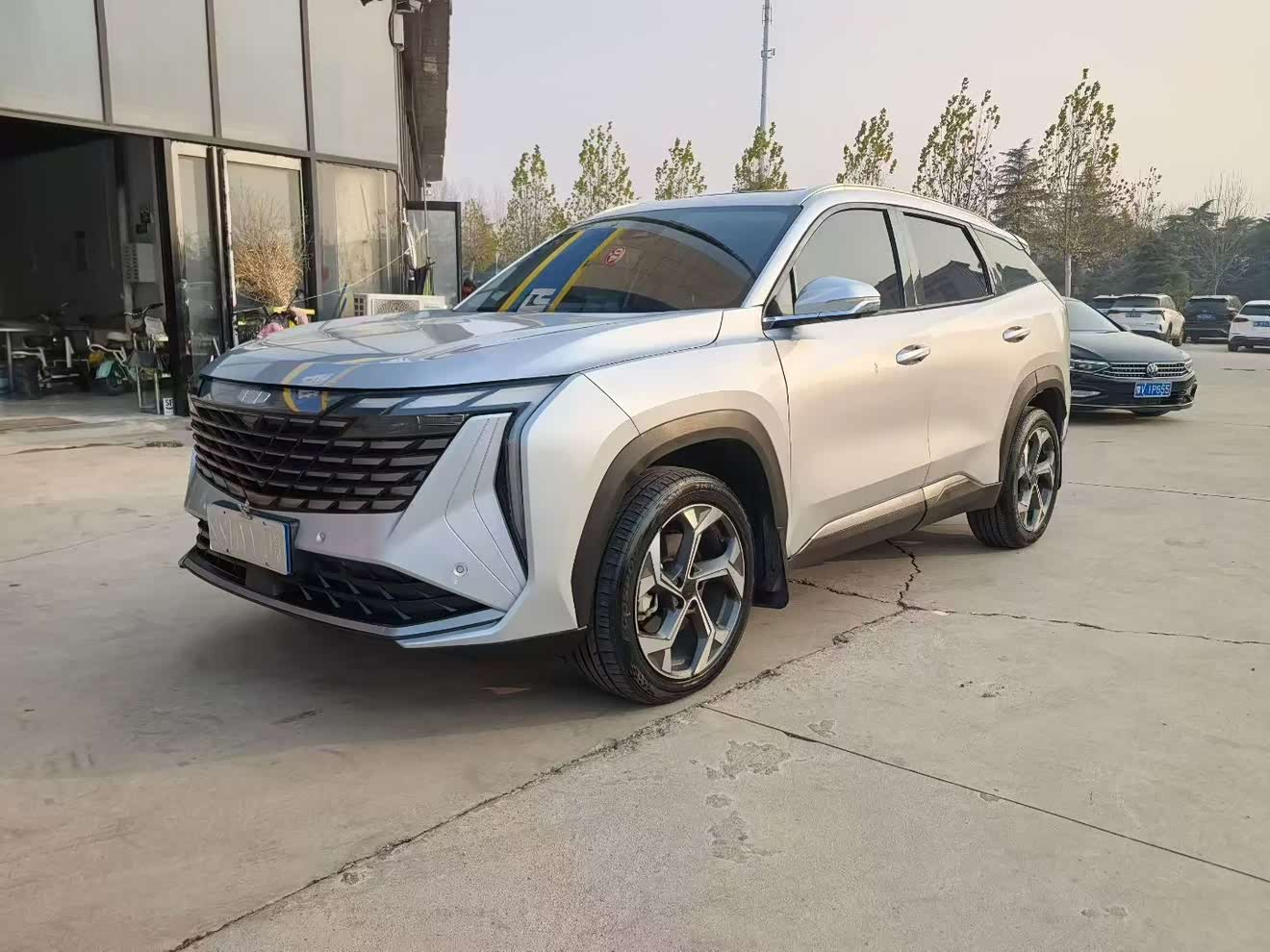 GEELY Boyue L 2023 car image 