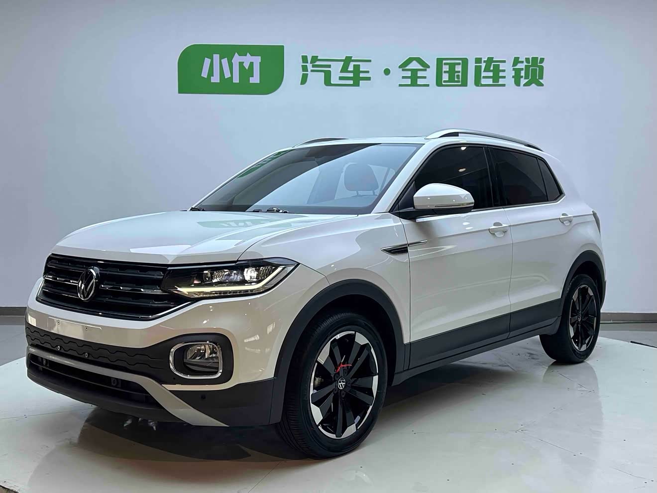 Volkswagen Tacqua 2023 immagine di auto 