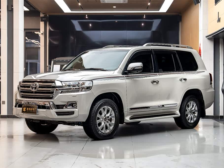 Toyota 2019 car image 