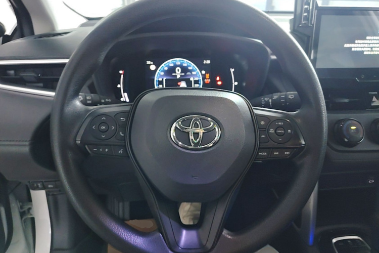 Toyota Corolla Cross 2024 #11 Toyota Corolla Cross 2024 car image #11
