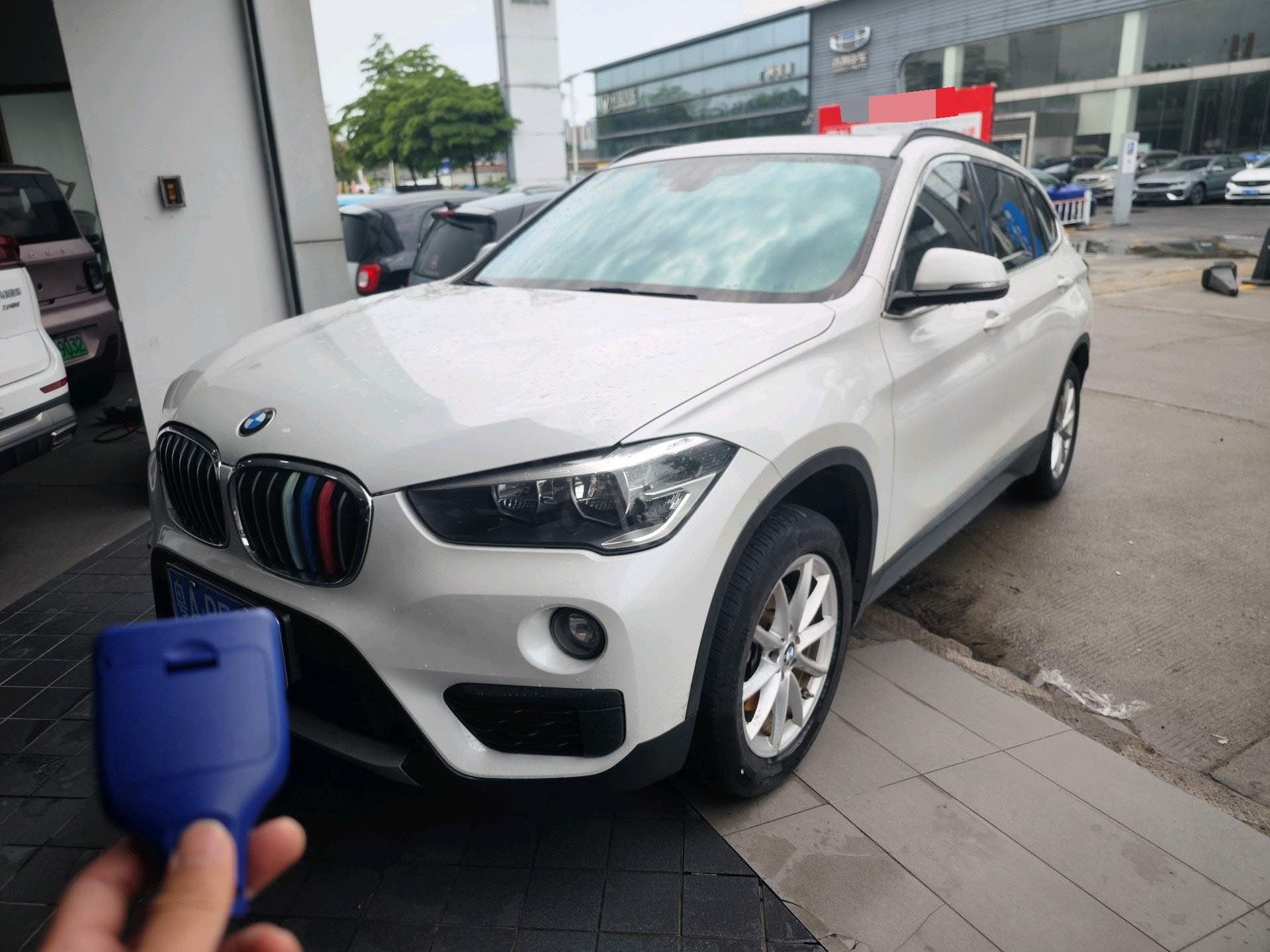 BMW X1 2019 car image 