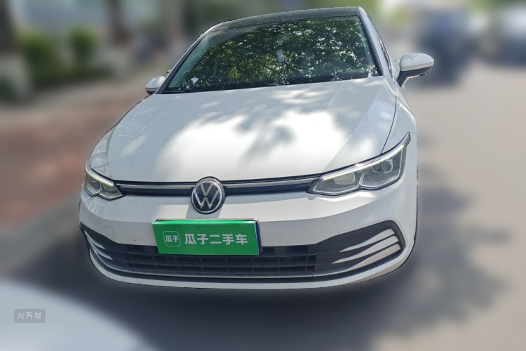 Volkswagen Golf 2021 car image #3