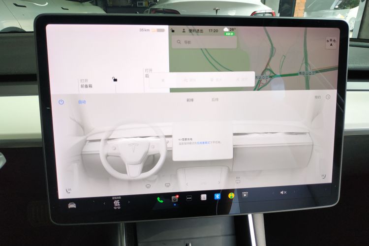 Tesla Model 3 2020 car image #13