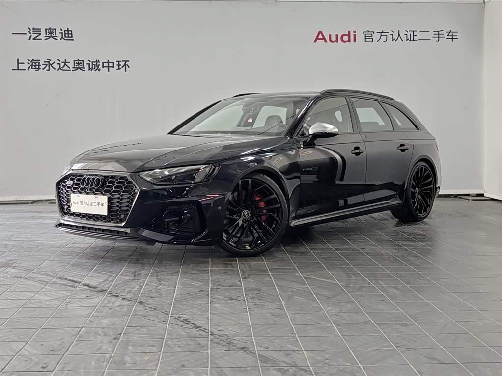 Audi RS 4 2023 car image 