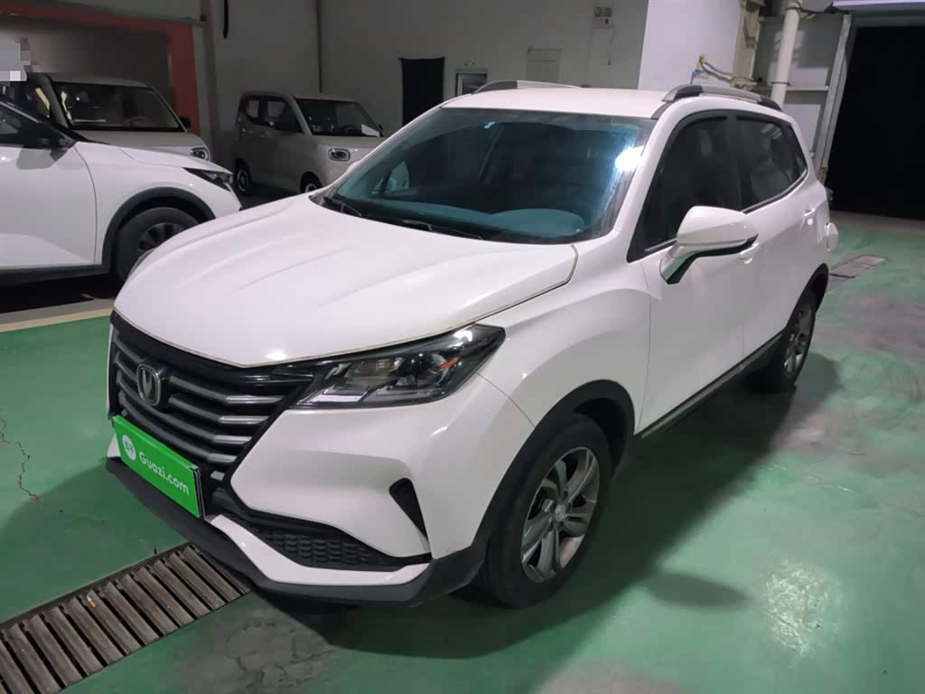 Changan CS15 2021 Changan CS15 2021 car image