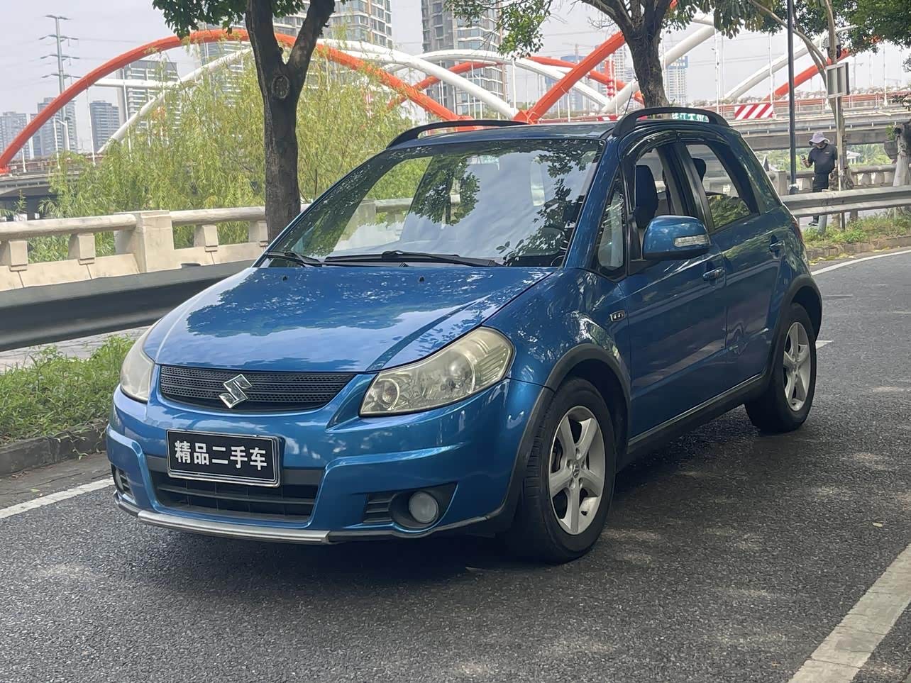 Suzuki SX4 2011 汽车图片 