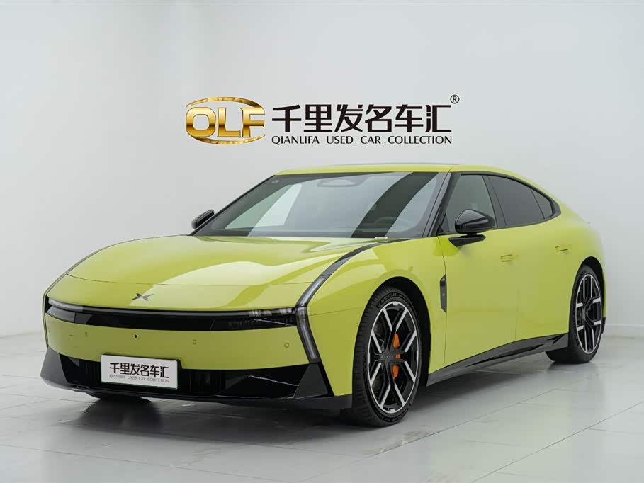 Xpeng P7 2025 immagine di auto 