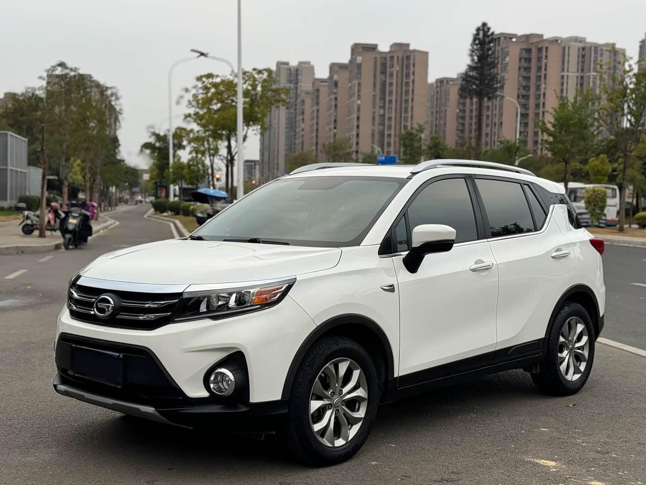 GAC Trumpchi GS3 2018 GAC Trumpchi GS3 2018 car image