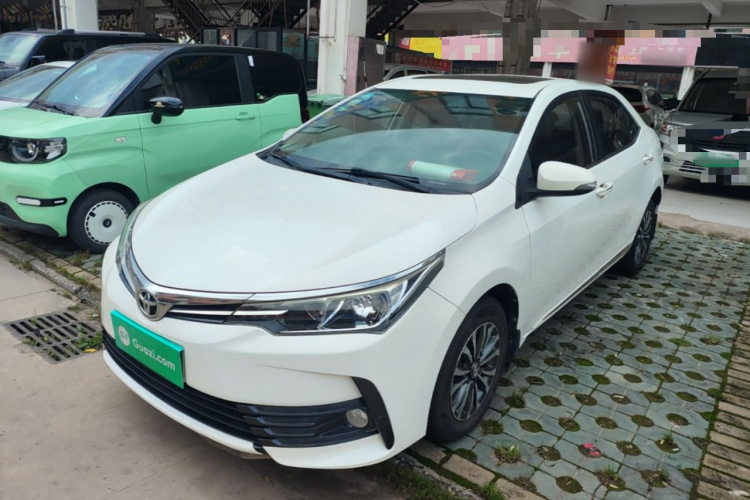 Toyota Corolla 2018 car image #2