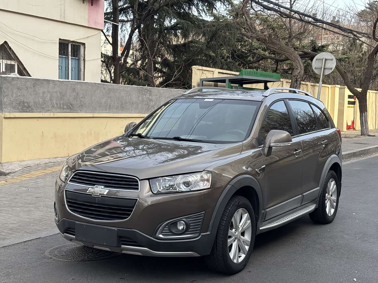 Chevrolet Captiva 2015 car image 
