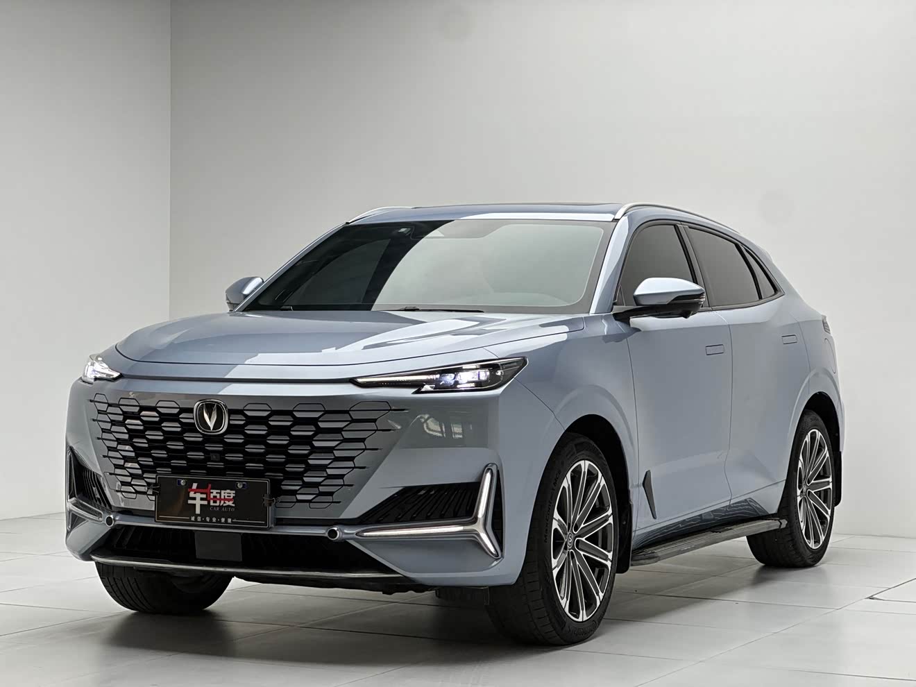 Changan UNI-K 2021 car image 