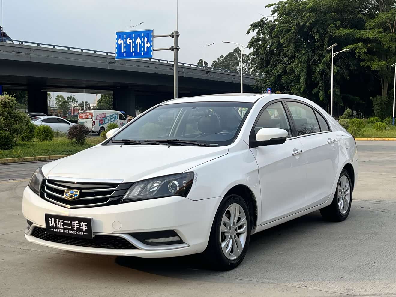 GEELY Emgrand 2016 GEELY Emgrand 2016 car image