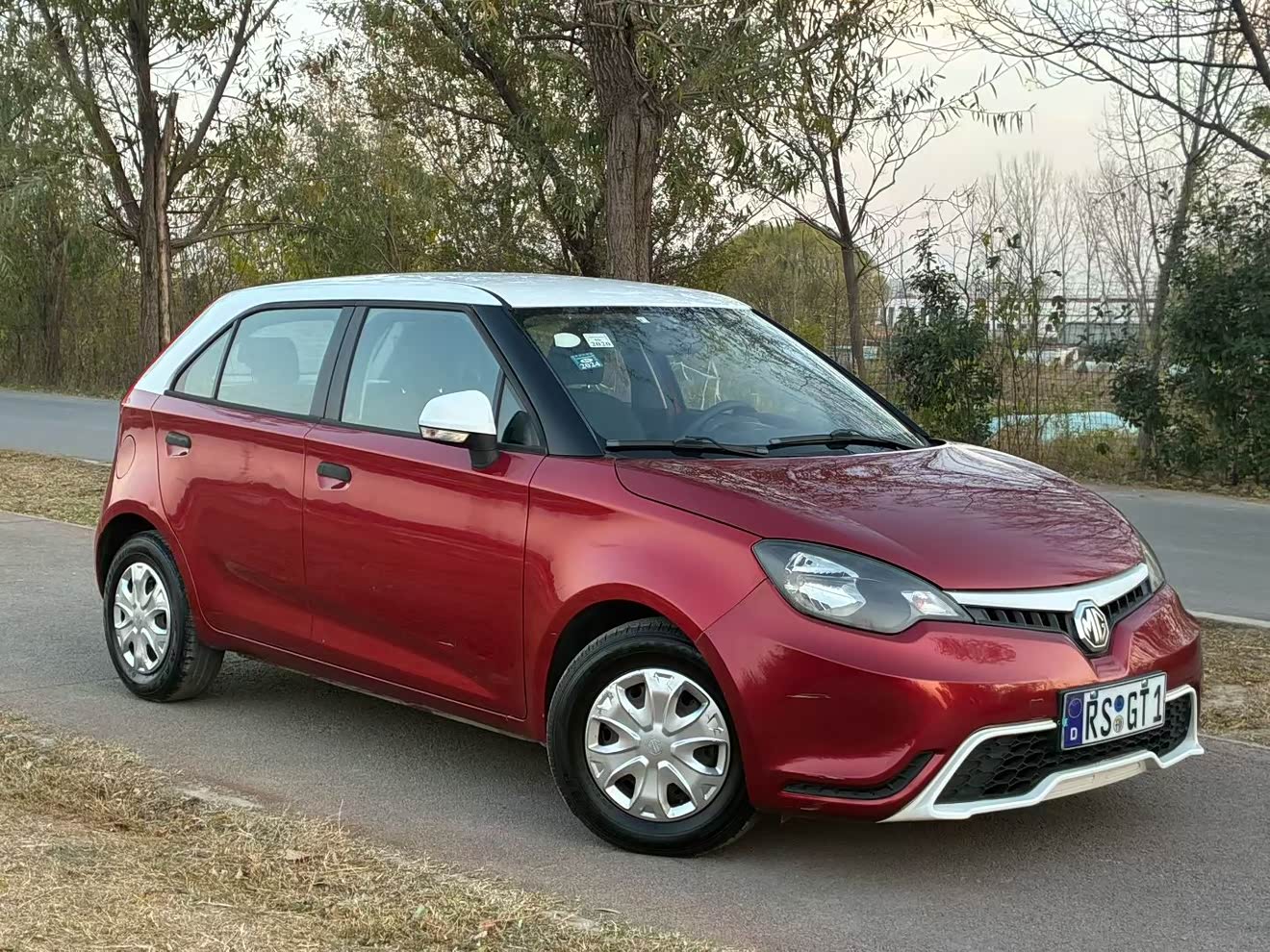 MG 3 2015 MG 3 2015 car image