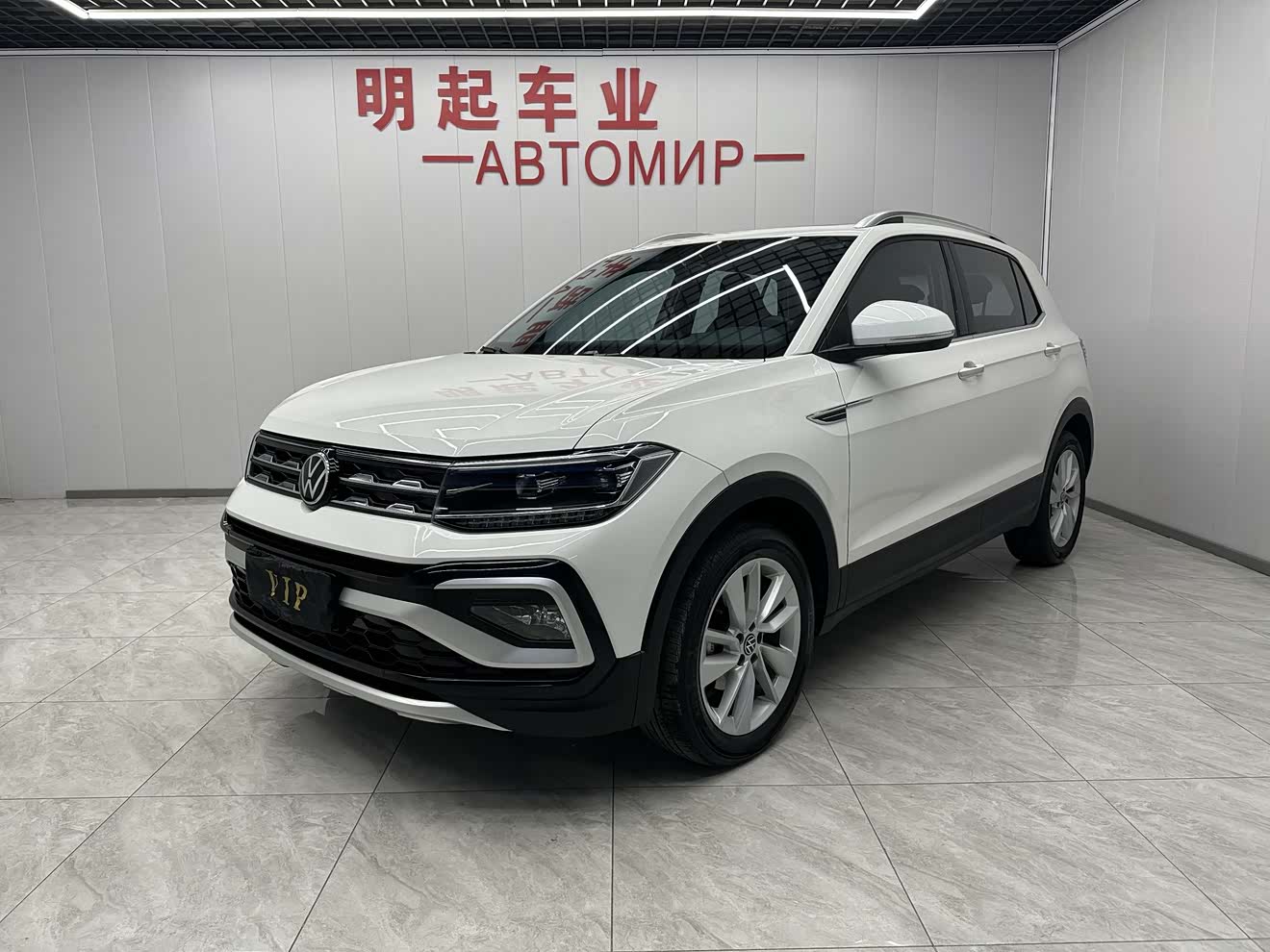 Volkswagen T-Cross 2021 Volkswagen T-Cross 2021 car image