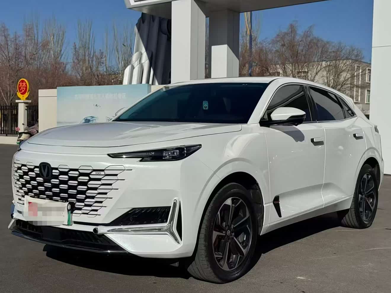 Changan UNI-K iDD 2023 car image 