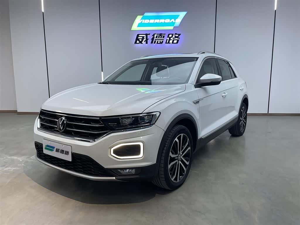 Volkswagen T-Roc 2020 Volkswagen T-Roc 2020 car image