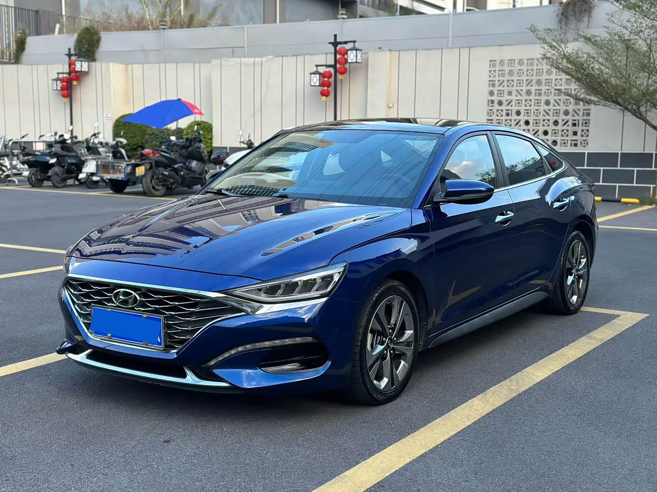 Hyundai Lafesta 2019 car image 