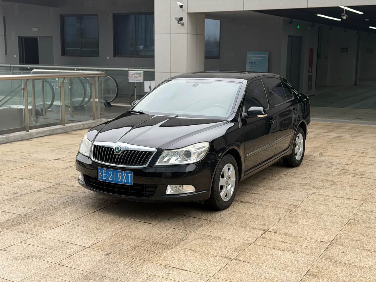Skoda Octavia 2012 Skoda Octavia 2012 car image
