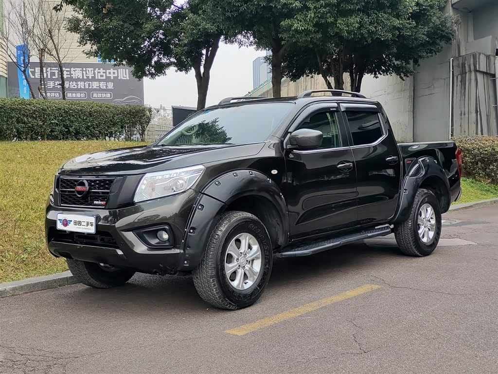 Nissan Navara 2018 汽车图片 