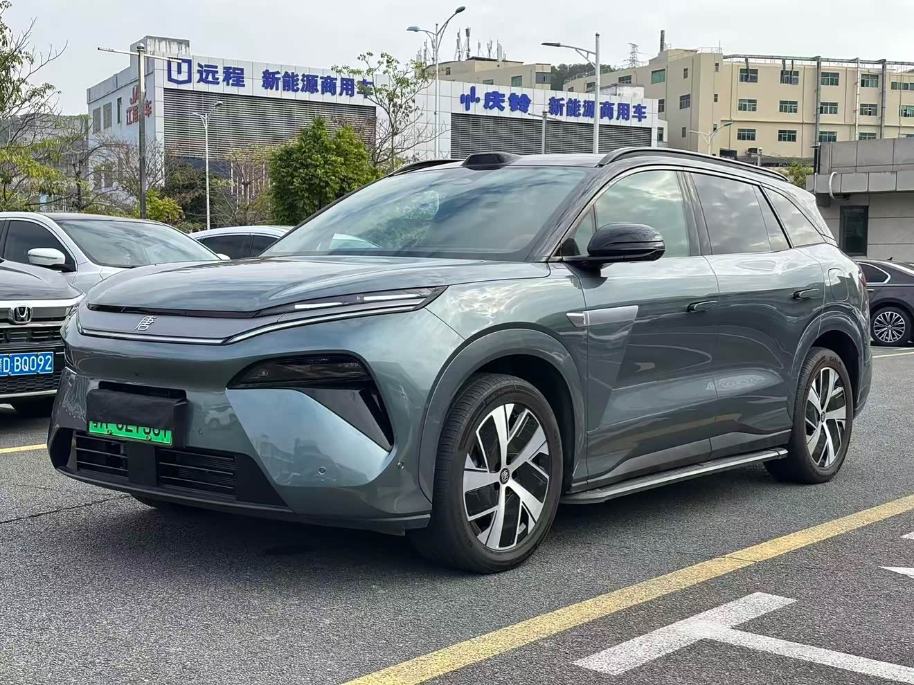 BYD Tang L 2025 car image 