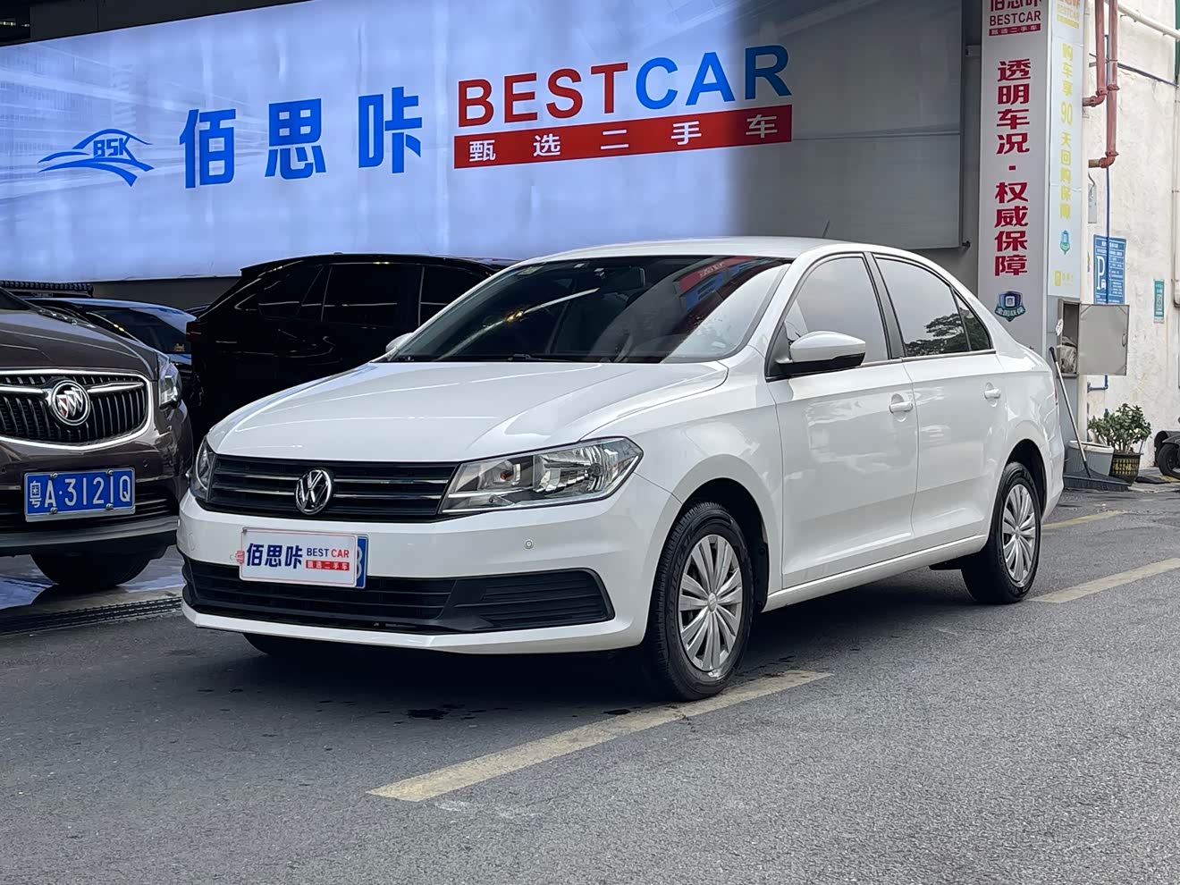 Volkswagen Santana 2017 immagine di auto 