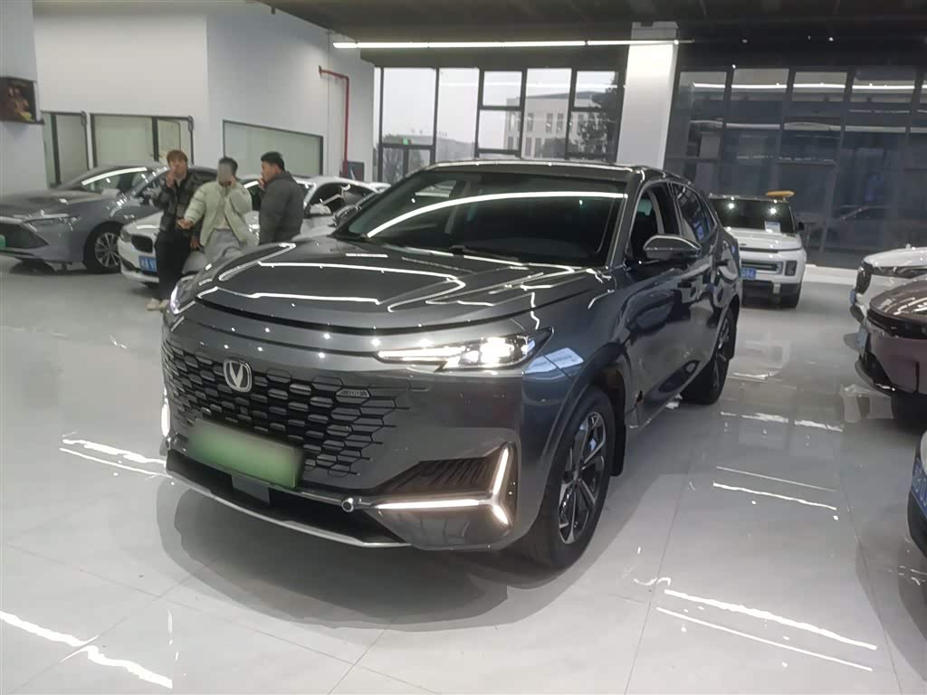 Changan UNI-K iDD 2023 car image 
